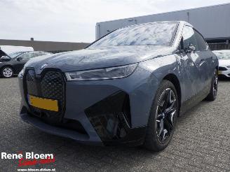 škoda osobní automobily BMW iX XDrive 40 Business Editon Plus 77kwh Full Option 2024/3