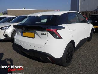 krockskadad bil auto MG 4 Standard 51kWh Navi 2023/6