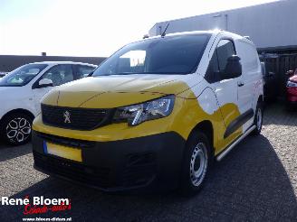 krockskadad bil bedrijf Peugeot Partner 1.5 BlueHDI Pro 2020/3