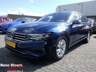 skadebil auto Volkswagen Passat 1.5 TSI Variant Business 2023/1