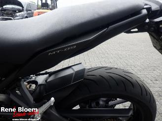 Yamaha MT-09  picture 11
