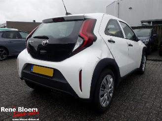 krockskadad bil auto Toyota Aygo X 1.0 VVT-i MT 2023/6
