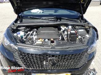 Peugeot e-2008 EV Allure 54kWh picture 20
