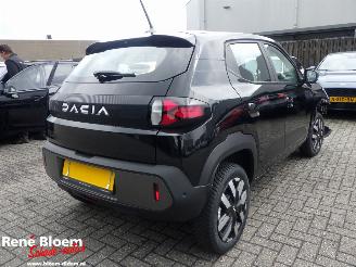 krockskadad bil auto Dacia Spring Extreme 65 268kwh 2024/12