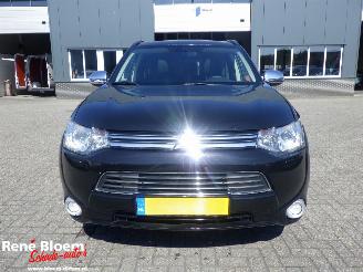 Mitsubishi Outlander 2.0 PHEV Instyle picture 3