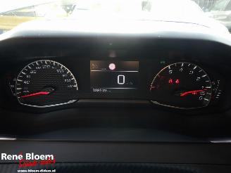 Peugeot 2008 1.2 PureTech Active Pack 102pk picture 15