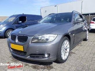 Vaurioauto  passenger cars BMW 3-serie Touring 316i 2010/1