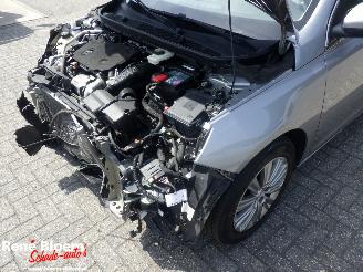 Peugeot 308 SW 1.5 Blue HDI Blue Lease Premium Navi picture 8