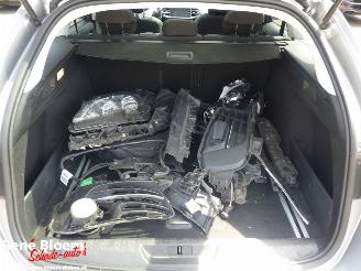 Peugeot 308 SW 1.5 Blue HDI Blue Lease Premium Navi picture 15