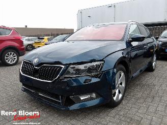 damaged passenger cars Skoda Superb 1.4 TSI Style Business DSG Automaat 150pk 2017/2