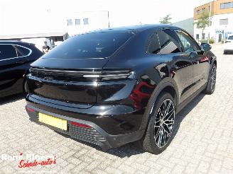 Porsche Macan 4 100kWh picture 4