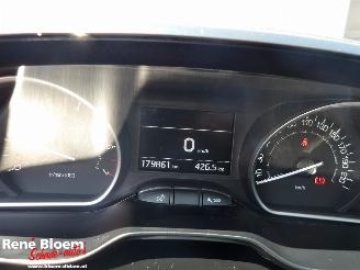 Peugeot 208 1.2 Puretech Allure 110pk picture 16