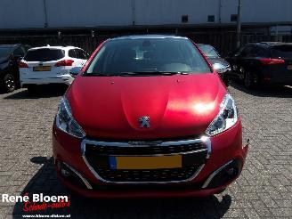 Peugeot 208 1.2 Puretech Allure 110pk picture 6