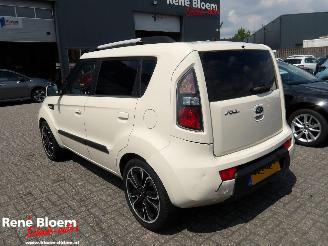 Kia Soul 1.6 X-tra 5-drs Airco picture 2