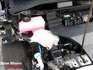 MG MG4 Electric Comfort 64kWh picture 19