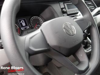 Volkswagen Transporter 2.0 TDI L1H1 Comfortline 28 picture 12