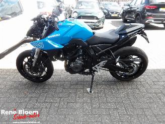 Suzuki  GSX-8S picture 2