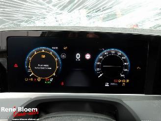 Volkswagen Passat 1.5 e-TSI R-Line Business picture 14