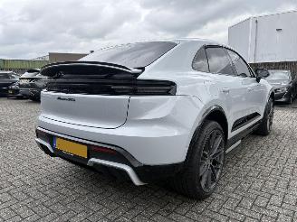 Avarii autoturisme Porsche Macan GTS 100kwh 2026/3