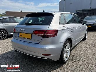 krockskadad bil auto Audi A3 SPORTBACK 30 TDI Advance 5drs Navi 2019/10
