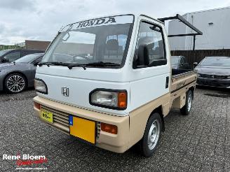 Vaurioauto  passenger cars Honda Acty pick-up 12 valve SDX 660 4WD 1990/2