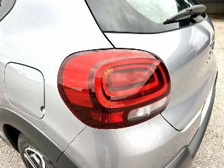 Citroën C3 Gereserveerd 1.2 PureTech 83pk C-Series - navi - line assist - clima - cruise - apple carpl - 66dkm nap - licht + regensensor picture 102