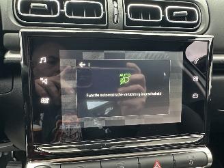 Citroën C3 Gereserveerd 1.2 PureTech 83pk C-Series - navi - line assist - clima - cruise - apple carpl - 66dkm nap - licht + regensensor picture 33