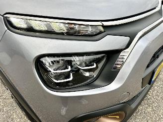 Citroën C3 Gereserveerd 1.2 PureTech 83pk C-Series - navi - line assist - clima - cruise - apple carpl - 66dkm nap - licht + regensensor picture 94