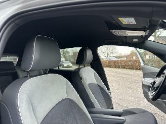 Volkswagen ID.3 gereserveerd 58kWh 204pk aut First Plus - nap - navi - cam - keyless - 19 inch - stuurverw - front + line assist - sfeerverl picture 29