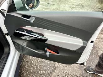 Volkswagen ID.3 gereserveerd 58kWh 204pk aut First Plus - nap - navi - cam - keyless - 19 inch - stuurverw - front + line assist - sfeerverl picture 40