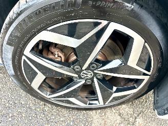 Volkswagen ID.3 gereserveerd 58kWh 204pk aut First Plus - nap - navi - cam - keyless - 19 inch - stuurverw - front + line assist - sfeerverl picture 73