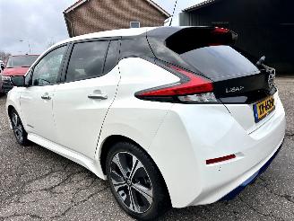 Nissan Leaf 40kWh 150pk aut n-connecta - 15dkm nap - 1e eig - keyless - 360 cam - navi - stuurverw - stoelverw v+a picture 7