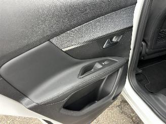 Peugeot 3008 1.2 Turbo 131pk 6-bak Premium - nap - navi - cam - virtual - elektr klep - 19 inch - line assist - keyless - pdc v+a picture 67