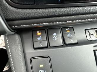 Toyota Auris Touring Sports Gereserveerd 1.8 Hybrid 123pk aut Exe - pano - nap - navi - camera - keyless - front + line + park assist picture 33