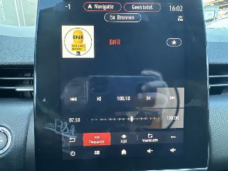 Renault Clio gereserveerd 1.6 E-Tech Hybrid 8-traps aut 140 Intens - nap - 360cam - keyless - navi - front + line + side + park assist - virtual picture 27