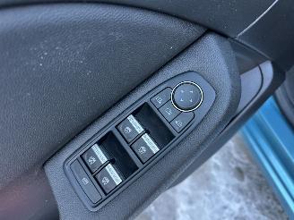 Renault Clio gereserveerd 1.6 E-Tech Hybrid 8-traps aut 140 Intens - nap - 360cam - keyless - navi - front + line + side + park assist - virtual picture 46