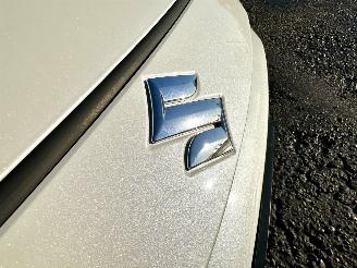 Suzuki Swace 1.8 Hybrid 148pk aut Style - front + line + side + park assist - camera - keyless - stoelverw - stuurverw - parelmoer picture 95