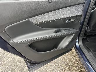 Peugeot 5008 1.2T 131pk 6-traps aut + F1 Crossway 7Pers - navi - leer - virtual - camera v+a - line + side assist - 50dkm picture 80