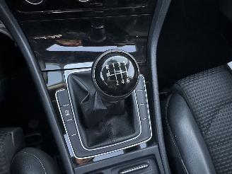 Volkswagen Golf 1.2 TSI 105pk 6-bak Highl 5drs - pano - nap - xenon - massage - navi - stoelverw - half leer - bearlock picture 54