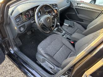 Volkswagen Golf 1.5 TSI 131pk 7-Traps aut + f1 comf bns 5drs - carplay - front assist - acc - pdc v+a - inkl trekh - privacy glass picture 18