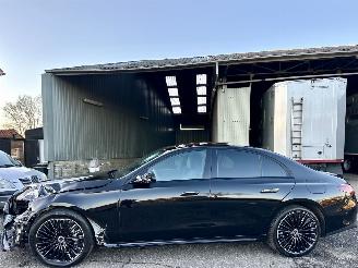 škoda osobní automobily Mercedes E-klasse 300e Hybrid 268pk aut + f1 AMG-Line - pano - sfeerverl - memory l+r - front + line + side assist - 16dkm 2024/6