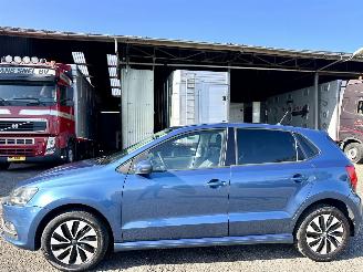 Avarii autoturisme Volkswagen Polo 1.0 TSI 95pk BlueMotion Edition 5drs - nap - navi - airco - cruise - lmv - 4x elektr ramen - privacy glass 2015/1