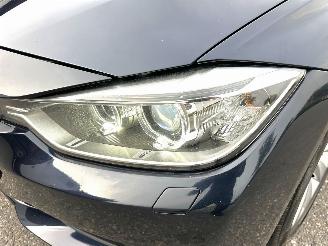 BMW 3-serie Touring 320i 184pk 8-traps aut High Executive - nap - xenon - beige leer - stoelverw - navi - pdc - elektr klep picture 8