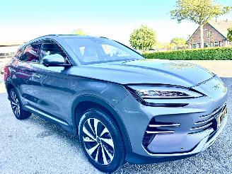 BYD Seal U 1.5 DM-i Plug-In Hybrid 180pk aut FWD Boost - pano - nap - head up - stuurverw - stoelkoeling - infinity picture 4