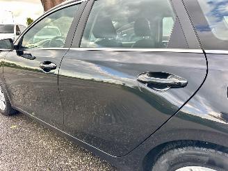 Kia Ceed Sportswagon 1.5 T-GDi 6-bak 160pk DynamicLine - nap - navi - camera - line assist - carplay - pdc - trekh picture 101