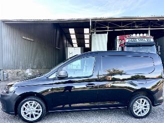 krockskadad bil bedrijf Volkswagen Caddy Cargo 2.0 TDI 102pk 6-bak comfortline - nap - navi - pdc - trekh - clima - cruise - carplay - org nl 2021/3