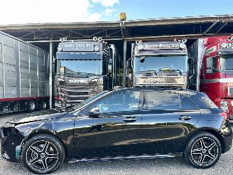 Vaurioauto  passenger cars Mercedes A-klasse 250e aut + f1 AMG Bus Sol Limited - nap - pano - 1e eig - widescreen - sfeerverl - cam - front + line assist - keyless 2022/6