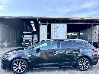 Coche accidentado Toyota Corolla Touring Sports 1.8 Hybrid automaat Dynamic - nap - 2021 - front + line assist - camera - keyless entry + start 2021/6