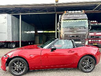 Schadeauto Mazda MX-5 Cabrio 1.5 SkyActiv-G 131pk 6-bak GT-M - bose - navi - leer - stoelverw - pdc - clima - cruise - keyless 2016/7