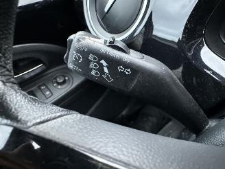 Volkswagen Up! gereserveerd 1.0 60pk High Up! Bluem. 5drs - nap - pano  - leer - stoelverw - airco - cruise - pdc - privacy glass picture 30